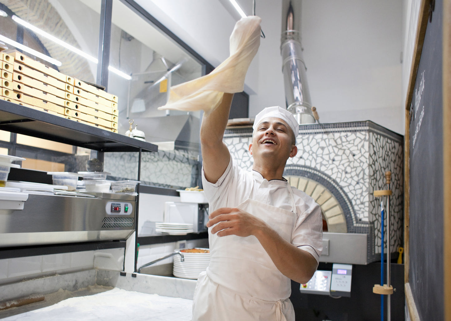 Authentic Neapolitan Wood-Fired Pizza Oven image 0